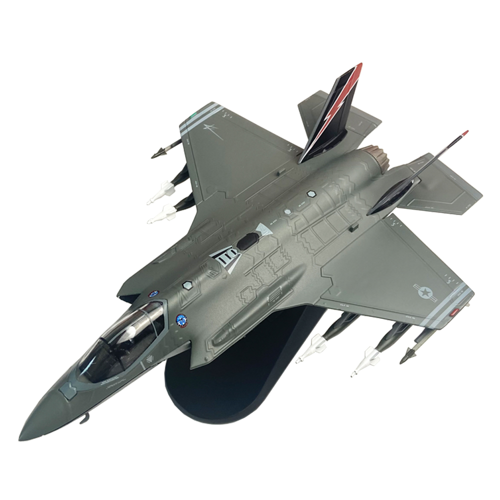 1:72 Scale US Army F-35 F-35A  - Model Kit Joints avaliação e preço