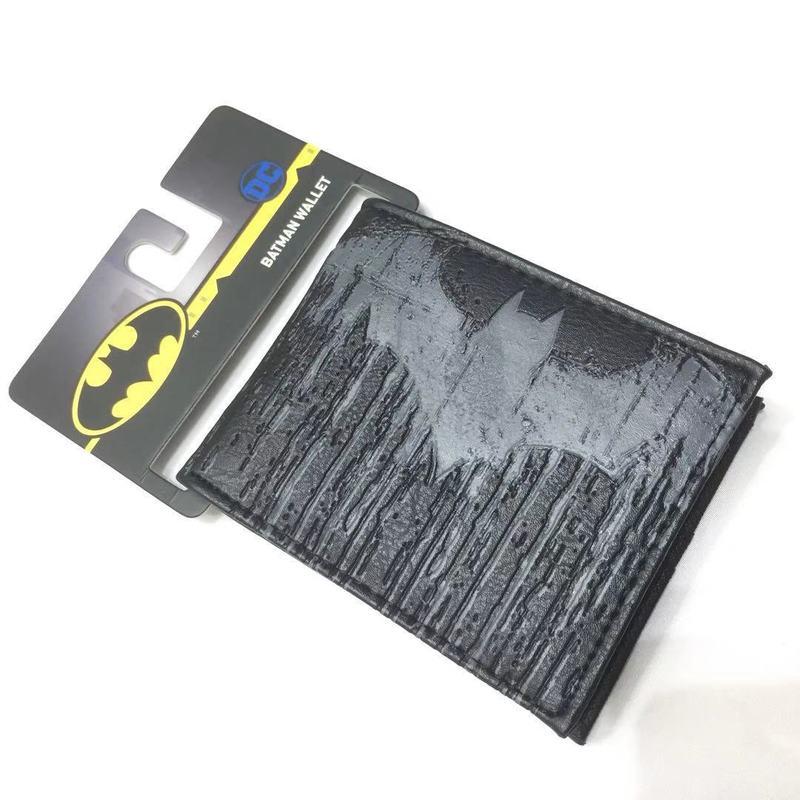 DC Batman Superhero Bifold PU  - Model Kit Batman avaliação e preço
