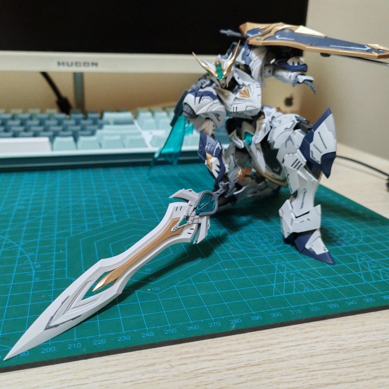 In Stock SNAA HG Tristan Assem - Model Kit Snaa avaliação e preço