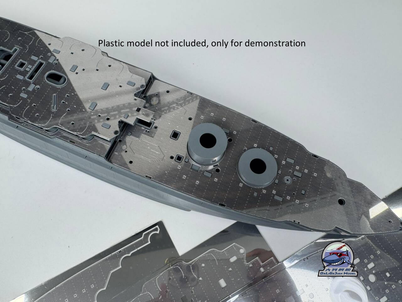 1/350 Scale Metal Deck for CY1 - Model Kit Uss Arizona avaliação e preço