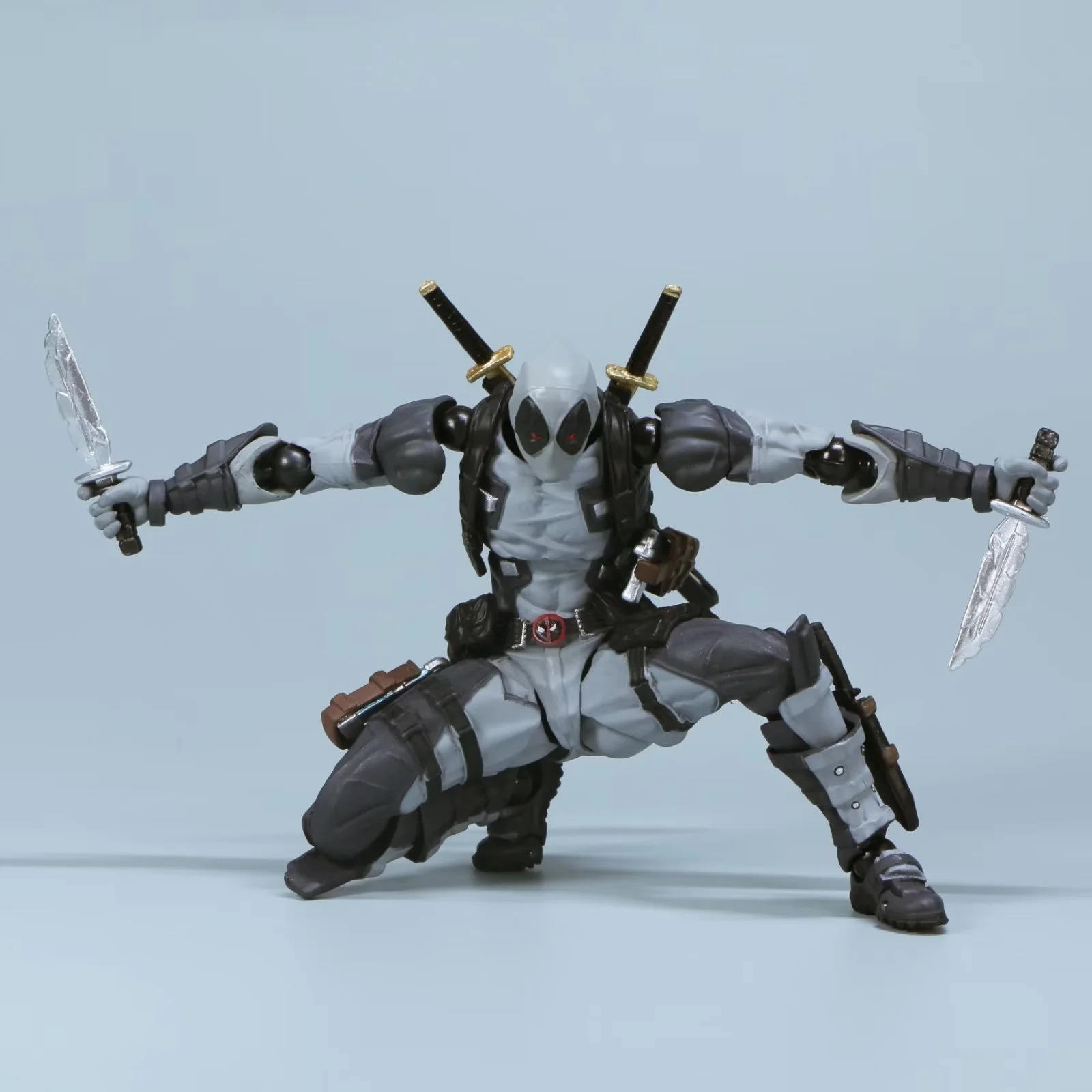 AMAZING YAMAGUCHI Deadpool 2.0 - Model Kit Batman avaliação e preço
