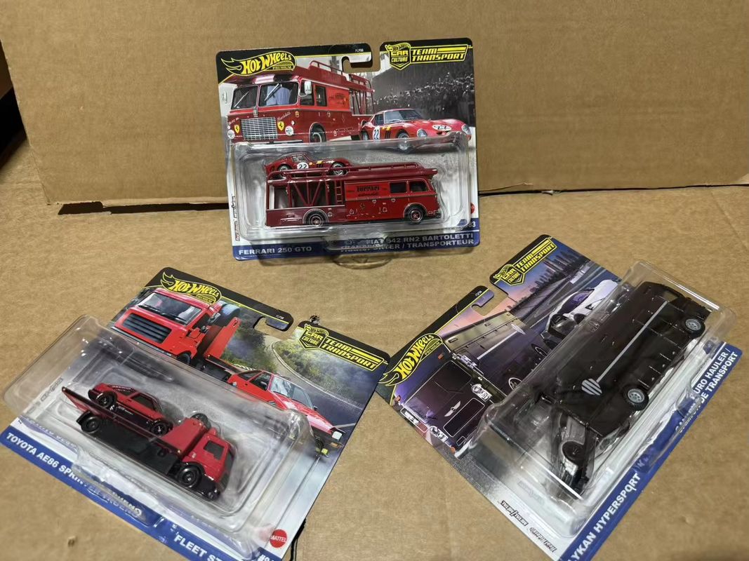 Hot Wheels Premium 1:64 Scale  - Model Kit Ferrari avaliação e preço