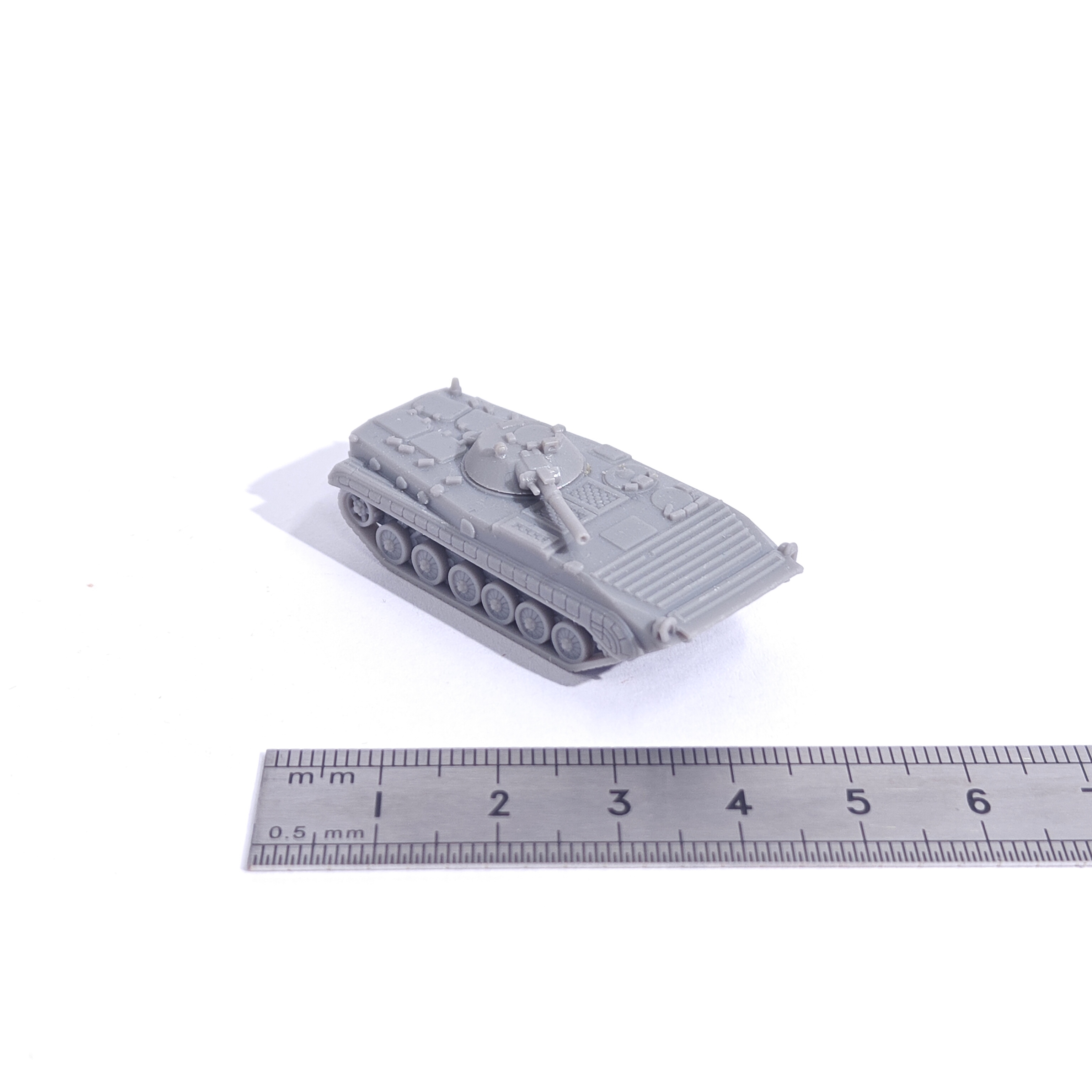 1/144 Scale BMP-1 infantry fig - Model Kit Walmart avaliação e preço