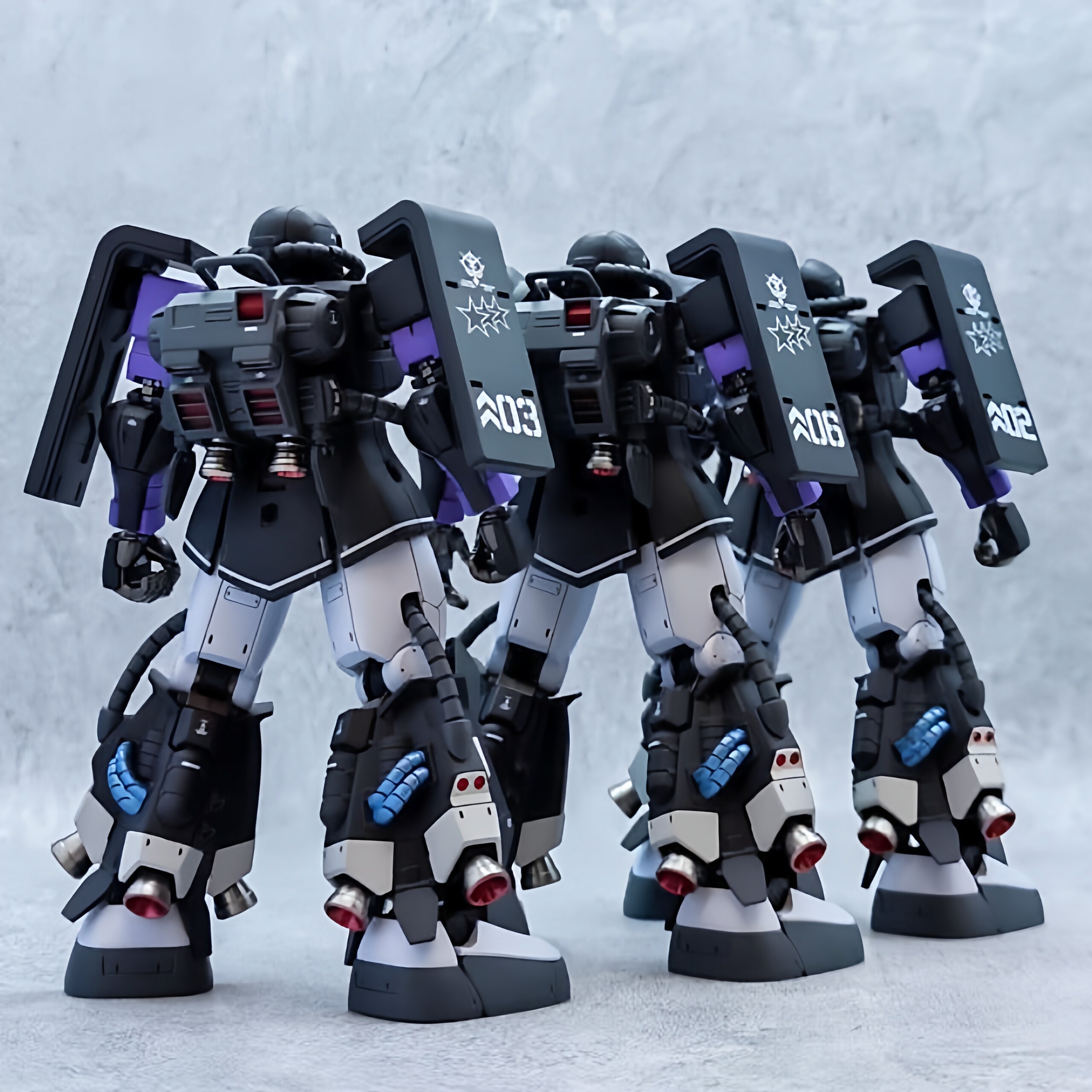 HG 1/144 Scale Black Purple Me - Model Kit Hg avaliação e preço